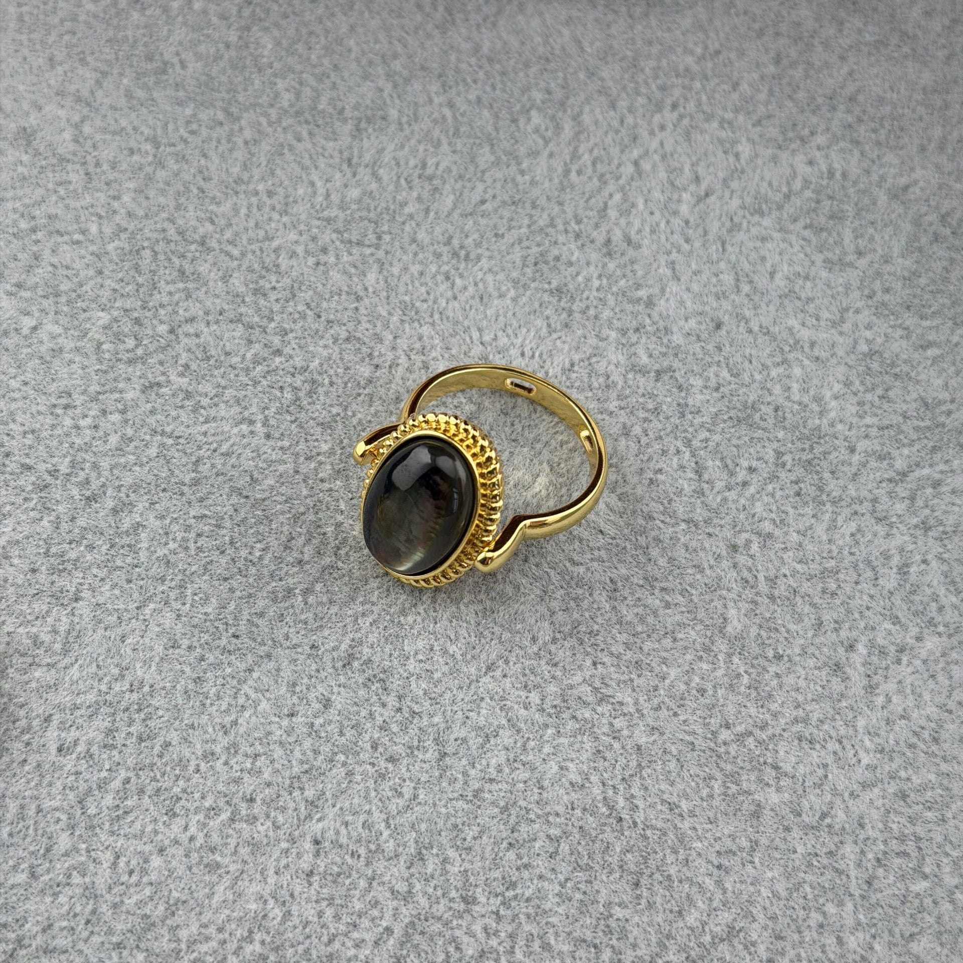 Schmetterling-Schale Pferd Ring