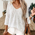 Elegante Stickerei-Shirt mit Lochmuster