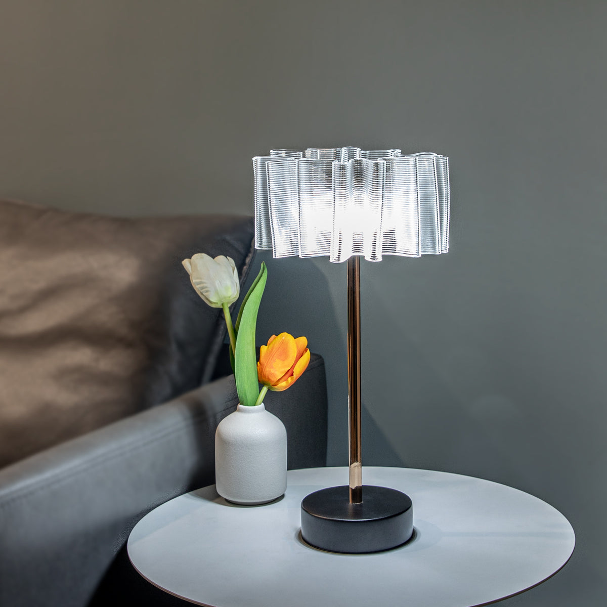 Aluminium Tischlampe mit Touch‑Schalter – Bild 3 | LuxeStyle
