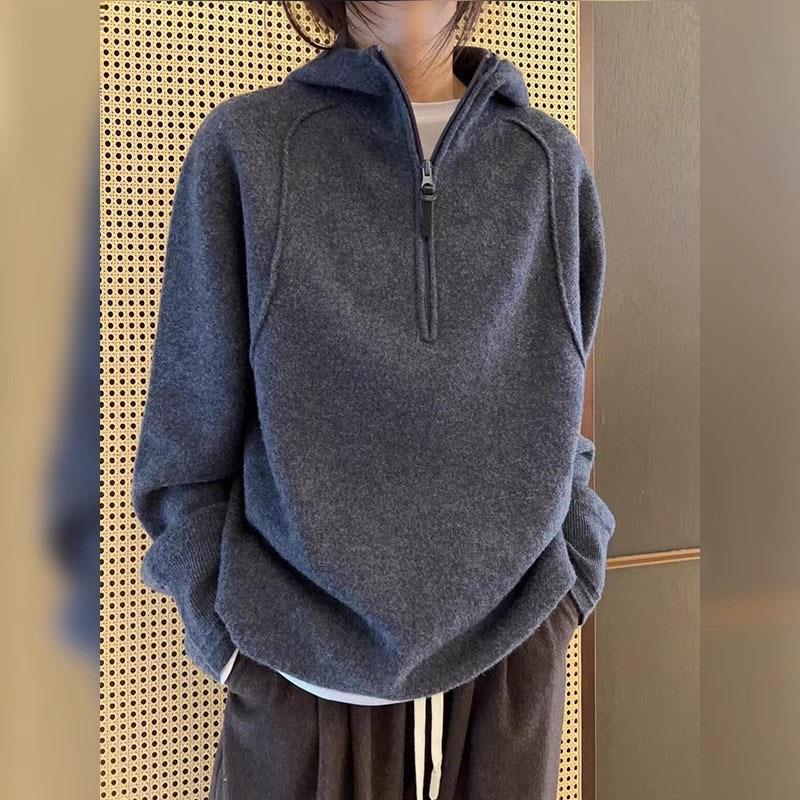 Damen Hoodie aus doppelseitigem Coral Fleece – Bild 2 | LuxeStyle
