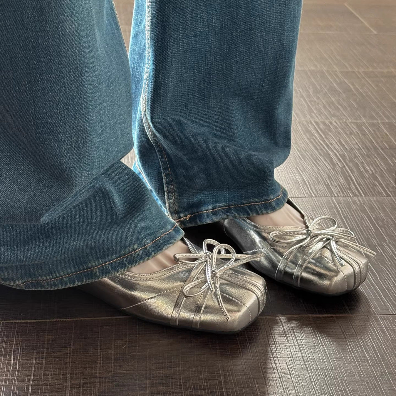 Französische Ballet Flats mit eckiger Spitze