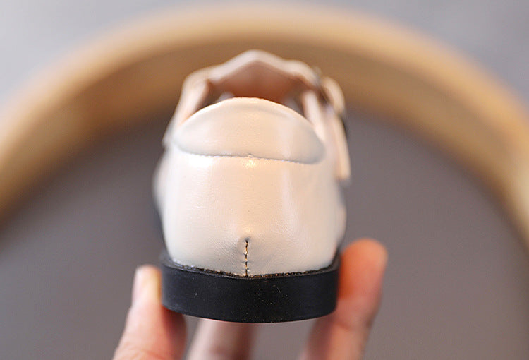 Atmungsaktive Lederschuhe für Kinder – Bild 2 | LuxeStyle