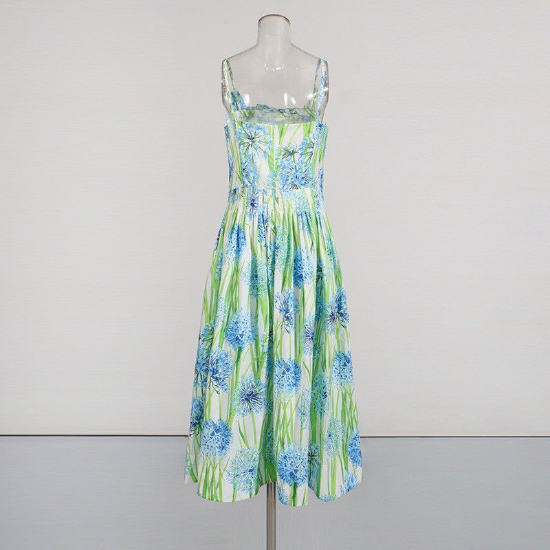 Geblümtes High-Waist Trägerkleid