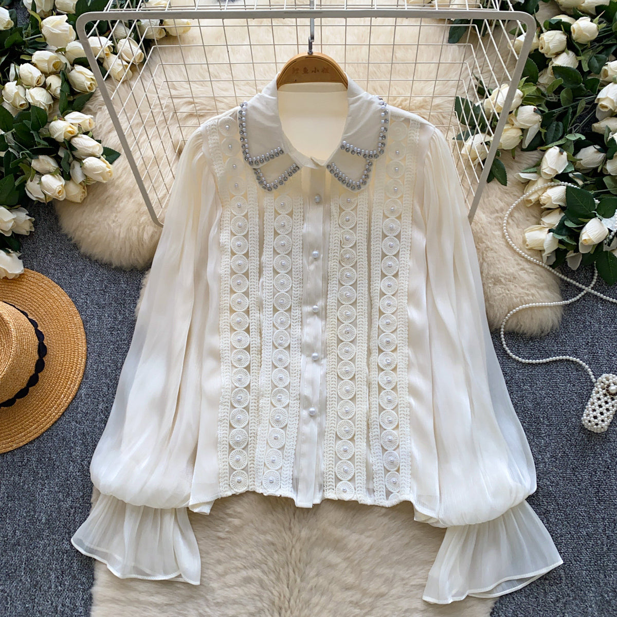 Romantische Perlenbluse im französischen Stil – Bild 7 | LuxeStyle