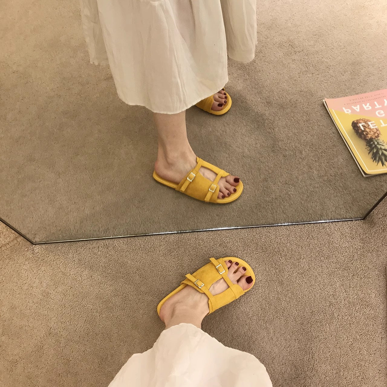 Retro-Sandalen mit flachem Absatz