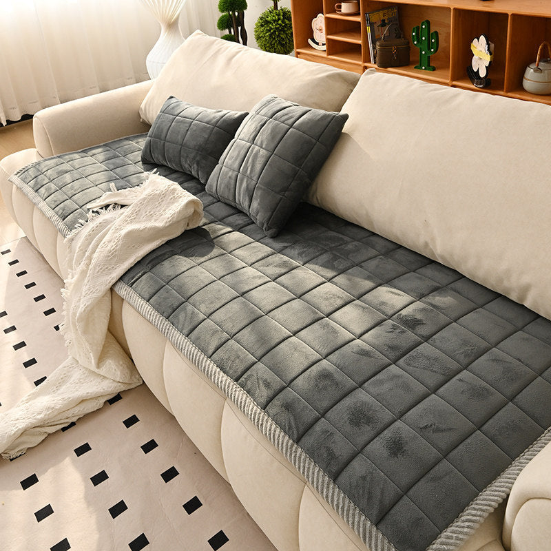 Sofa-Kissenhülle im minimalistischen Design
