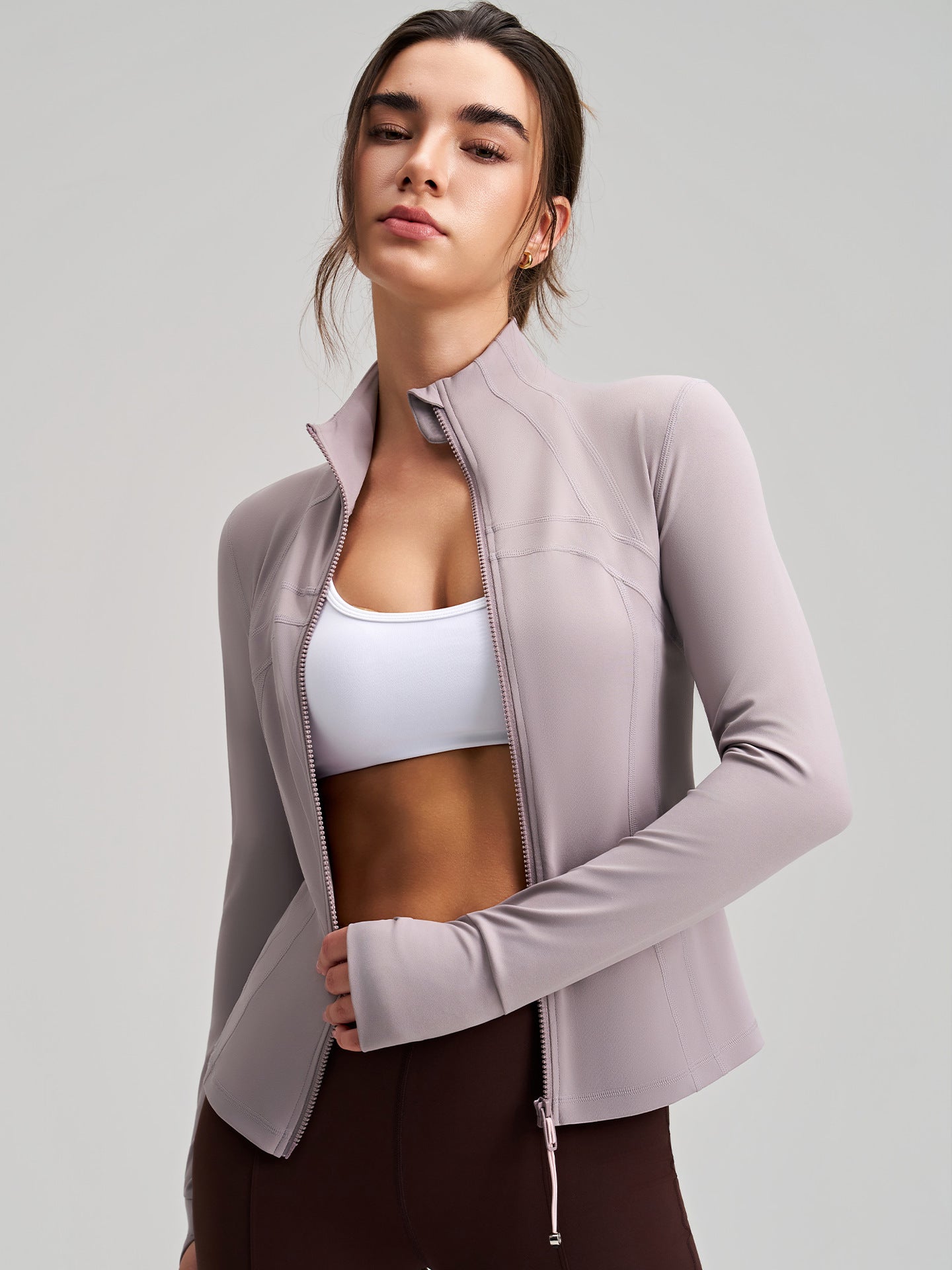 Slim-Fit Sportjacke mit Stehkragen