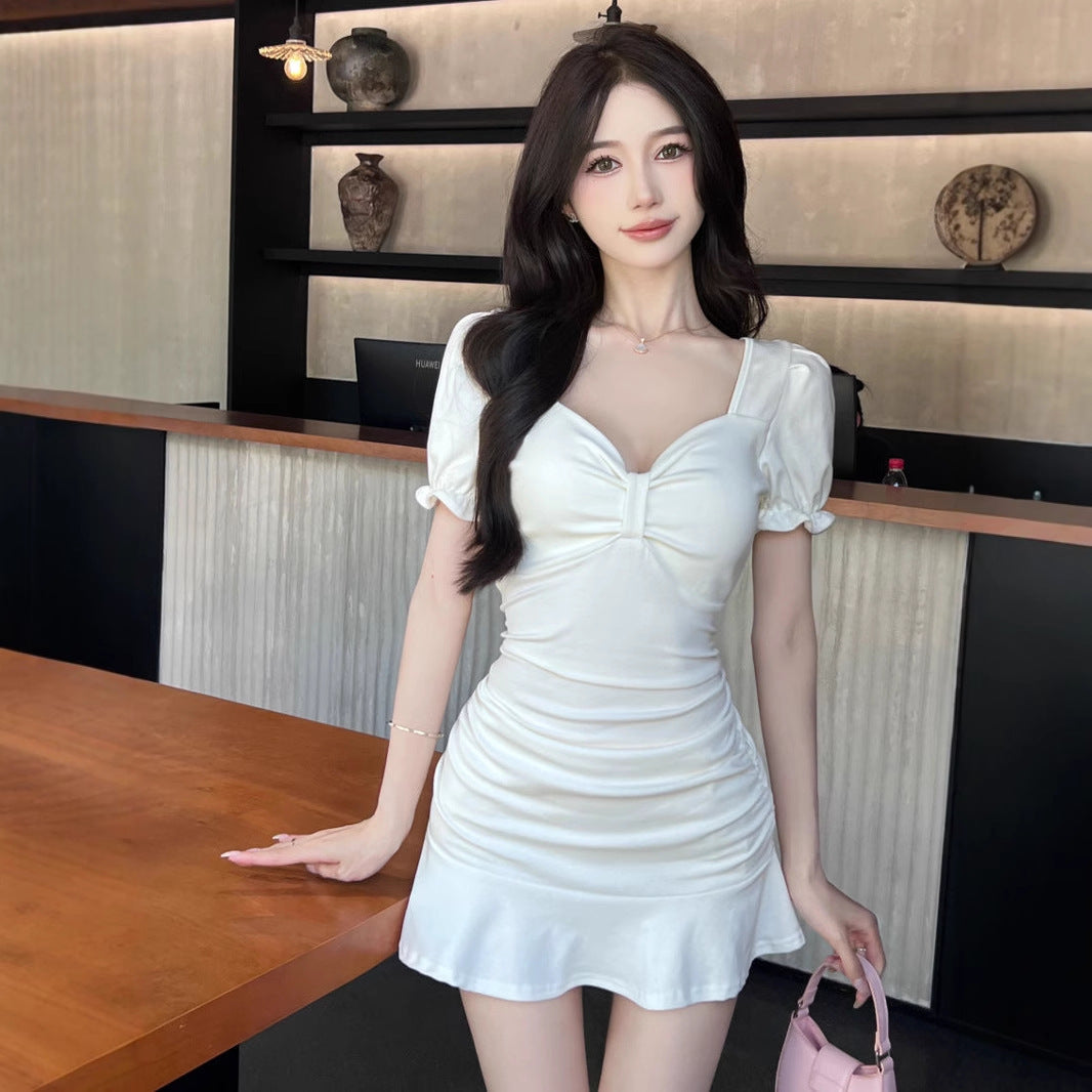 Elegantes V-Neck Bodycon Kleid mit Puffärmeln – Bild 2 | LuxeStyle