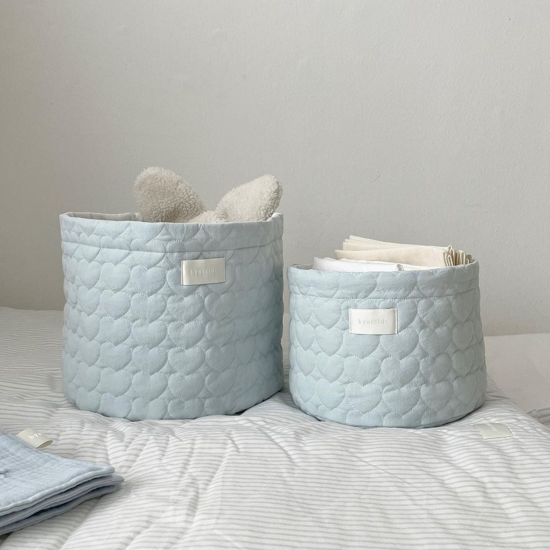 Gesteppter Korb „Love“ für Baby-Utensilien – Bild 3 | LuxeStyle