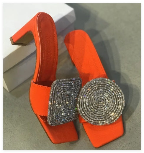 Strohgewebte Leinen-Leder Sandalen mit dicken Riemchen – Bild 7 | LuxeStyle