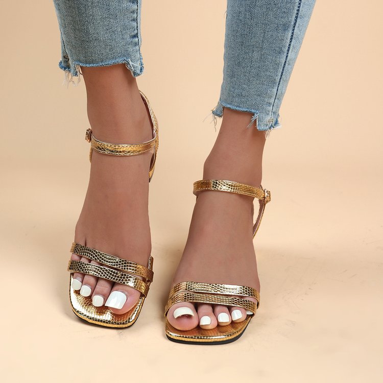 Sommer-Sandalen mit Riemchen – Bild 3 | LuxeStyle