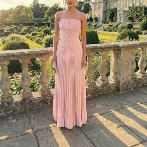 Strapless Rüschenkleid – Bild 3 | LuxeStyle