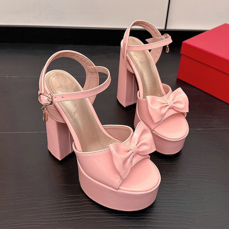 Peep-Toe Sandalen mit Chunky-Heel – Bild 9 | LuxeStyle