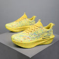 Marathon Carbon-Sneaker mit Leuchteffekt – Bild 1 | LuxeStyle