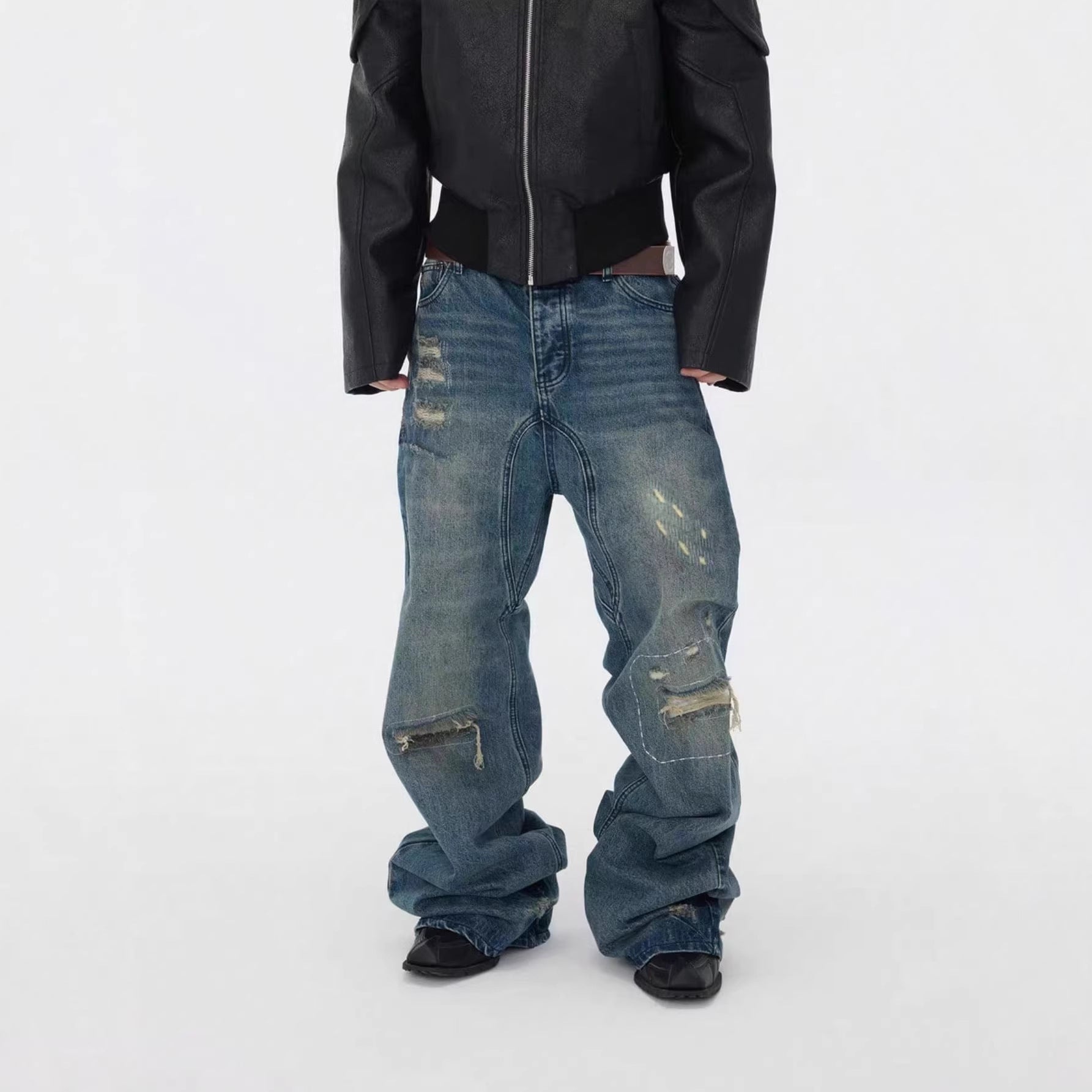 Herrenhose mit geraden Schlitzen, Slim Fit, lockere Passform