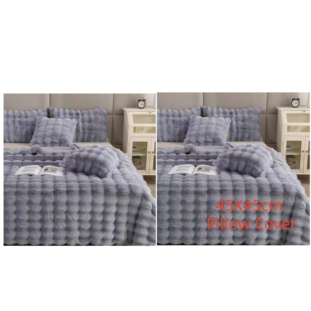 Kuschelige Decke aus Polyester mit Kissenbezug – Bild 5 | LuxeStyle