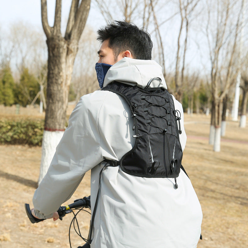 Outdoor-Rucksack für Radfahren und Wandern – Bild 4 | LuxeStyle