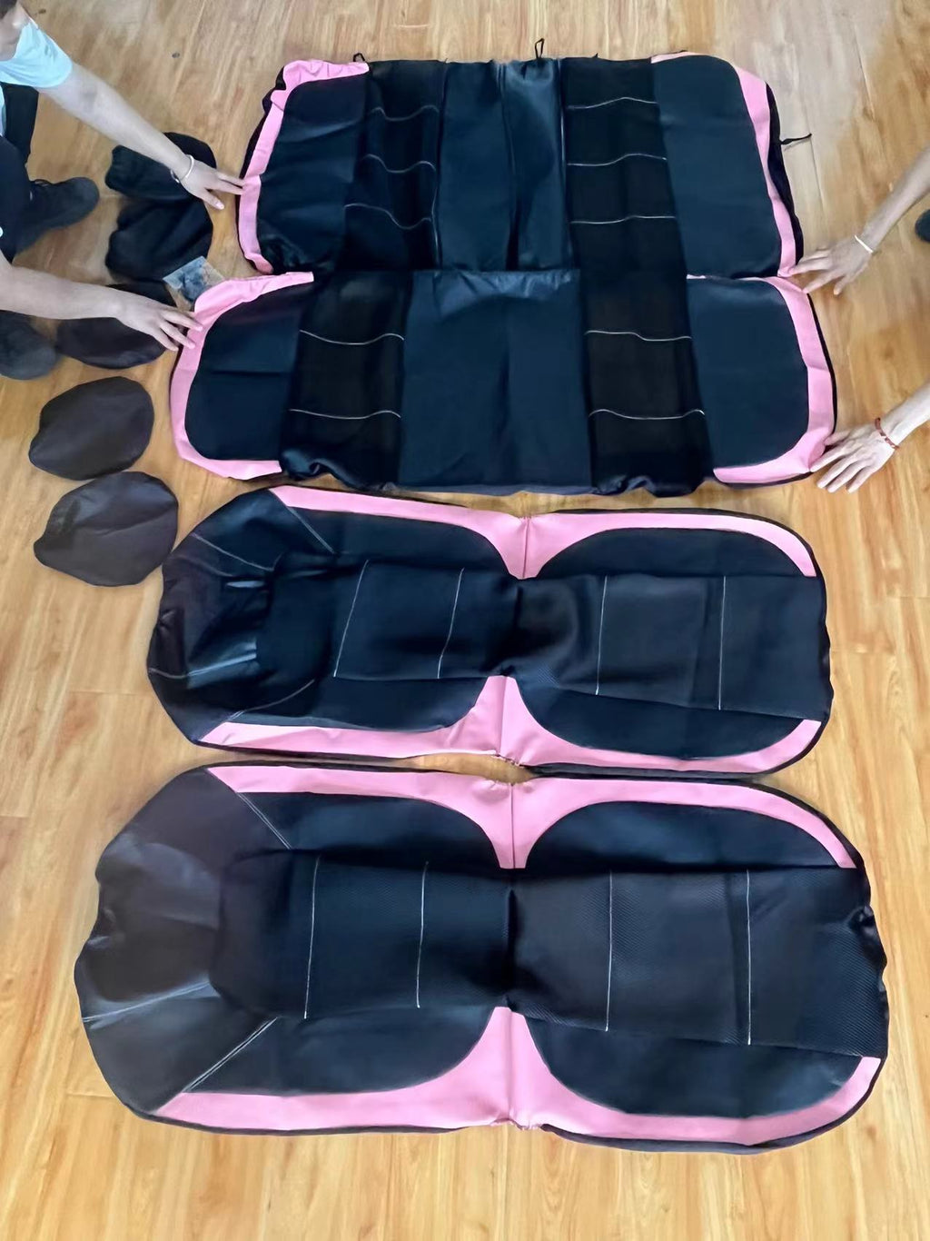 Auto-Sitzbezug-Set aus PU-Leder – Bild 6 | LuxeStyle