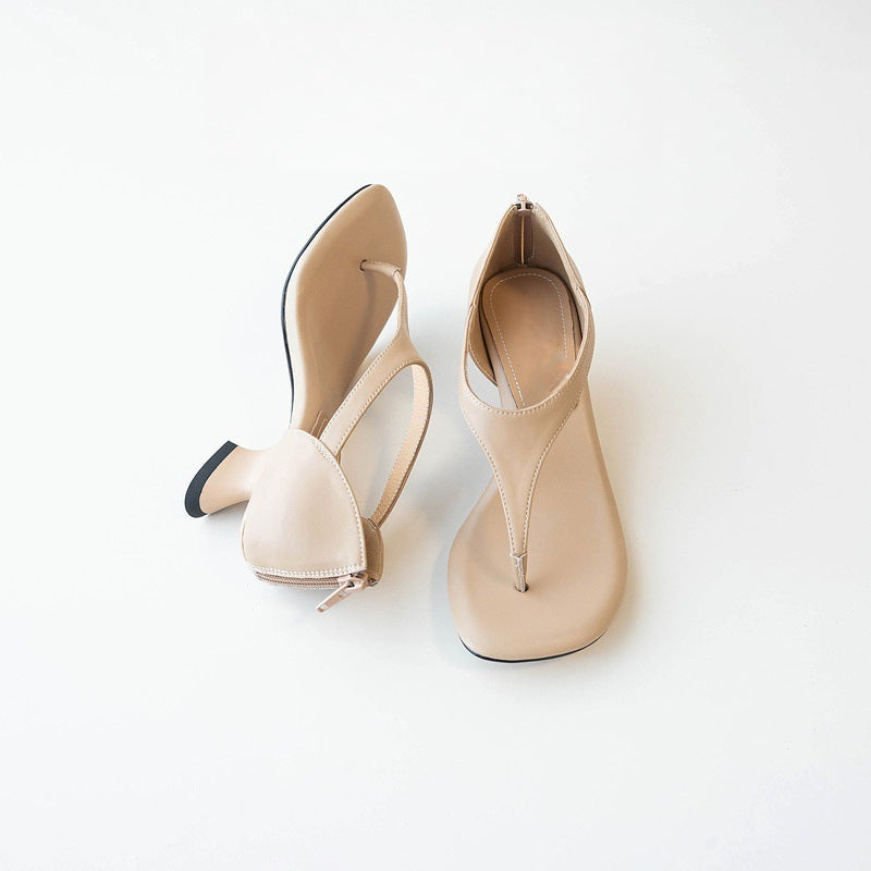 Slip-on Sandalen mit eckiger Zehenpartie