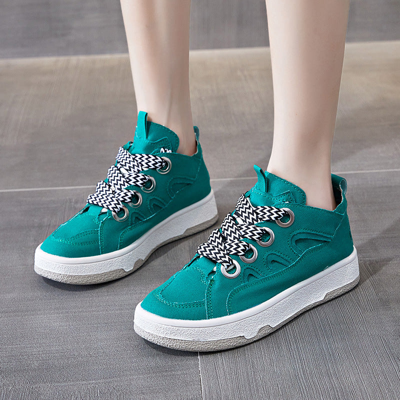 Damen Canvas Plateau Sneaker – Bild 5 | LuxeStyle