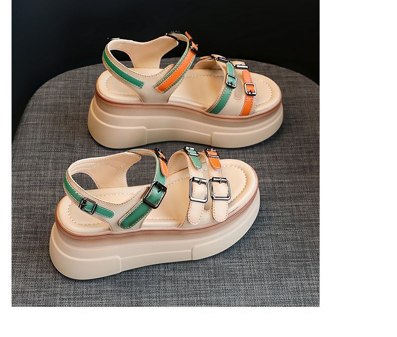 Bunte Plateau-Sandalen für Damen – Bild 12 | LuxeStyle