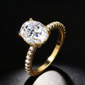 Eleganter Moissanit Ring im «Taubenei»-Design | LuxeStyle
