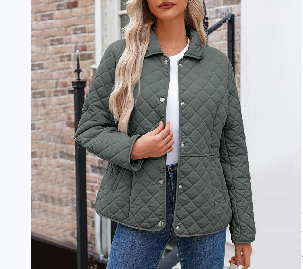 Weisses Quilted-Jackett mit Knöpfen – Bild 10 | LuxeStyle