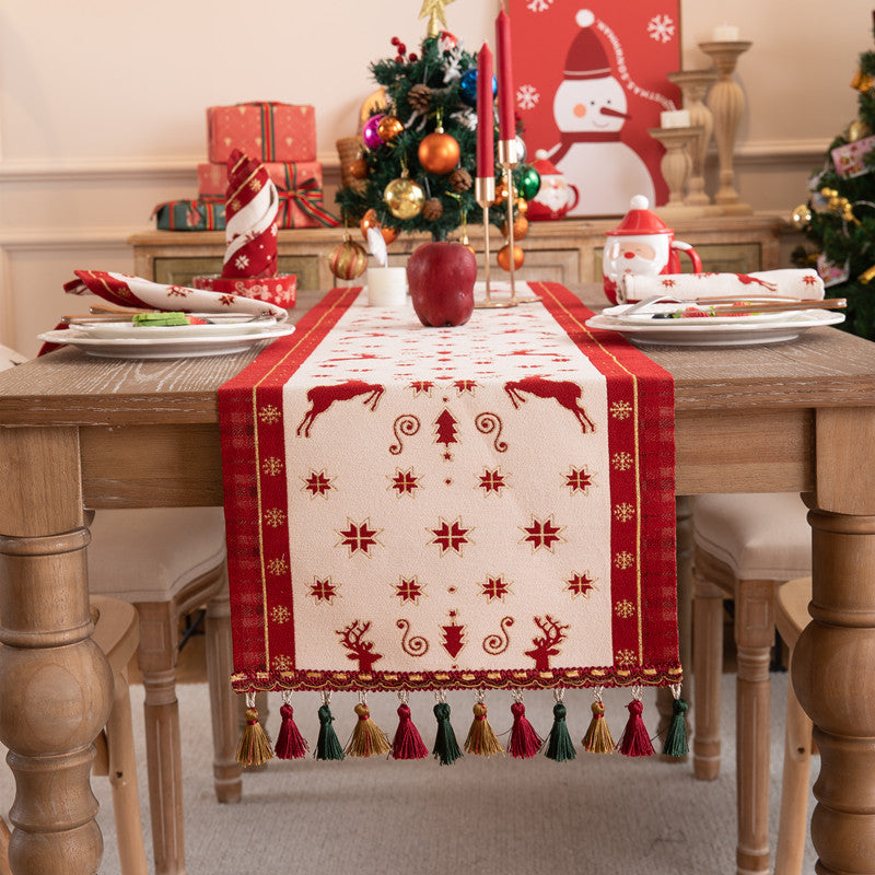 Jacquard-Kissenhülle Weihnachten, Elch & Tanne – Bild 11 | LuxeStyle