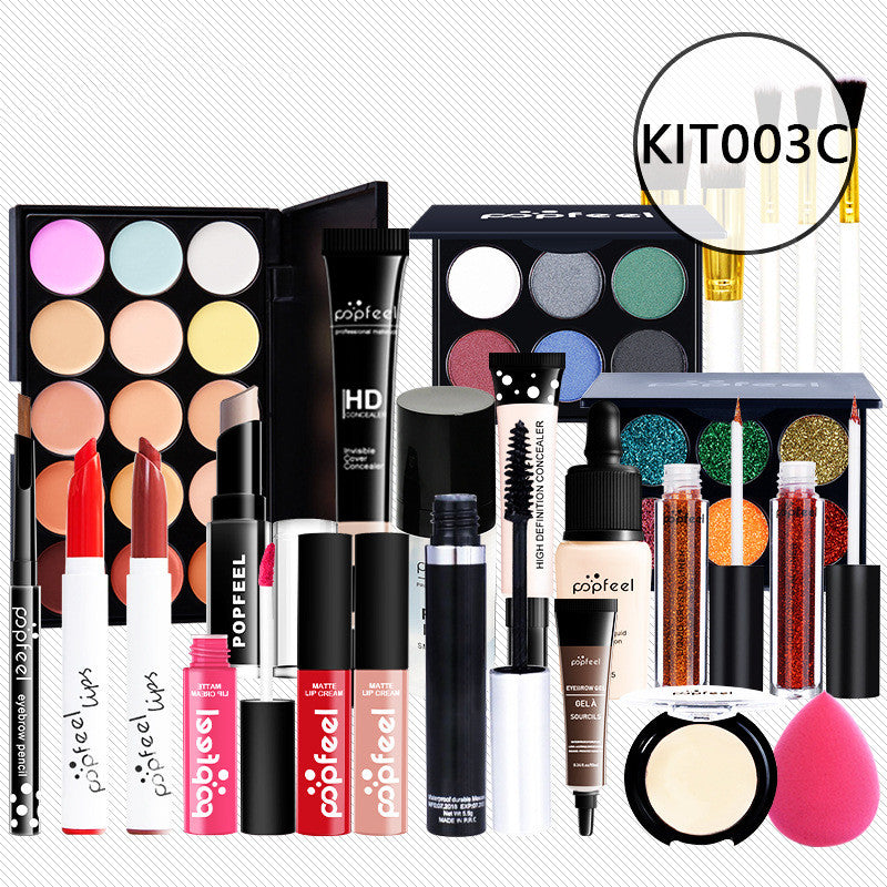 Makeup-Set für Einsteiger mit Concealer & Eyeliner – Bild 17 | LuxeStyle