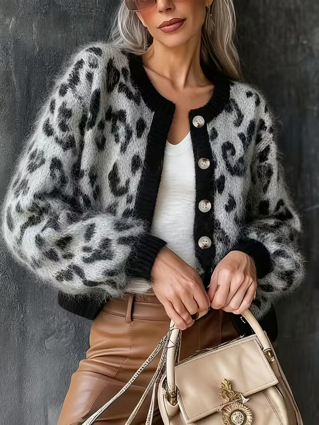 Jacquard Cardigan mit Leo-Print