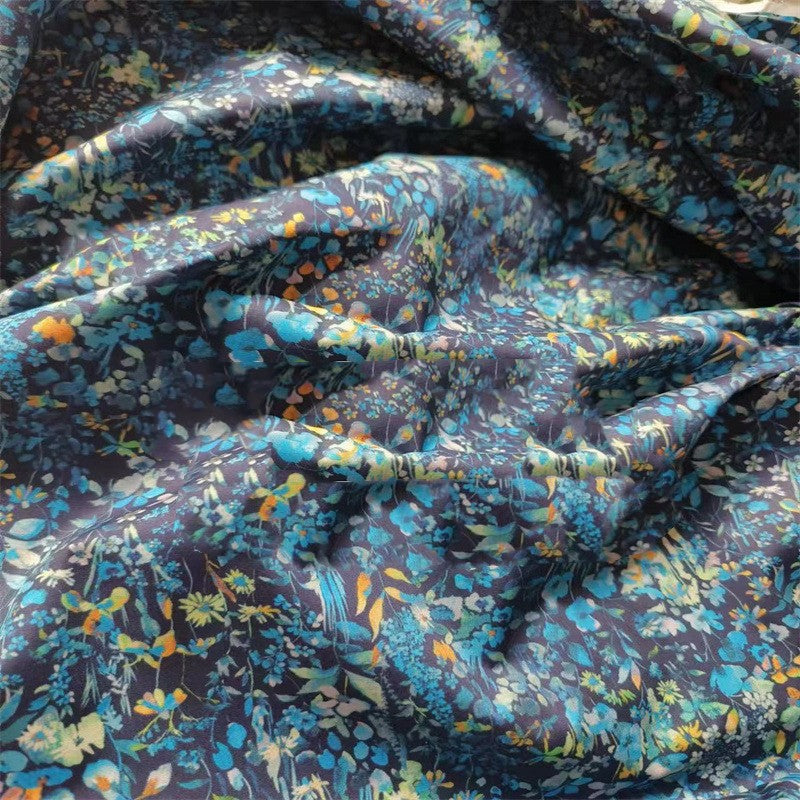 Elastischer Popeline Baumwollstoff mit Blumenmuster | LuxeStyle