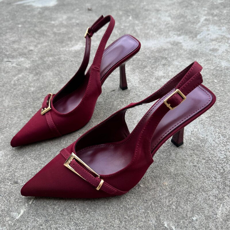 Elegante Wildleder-Sandalen mit Stiletto-Absatz