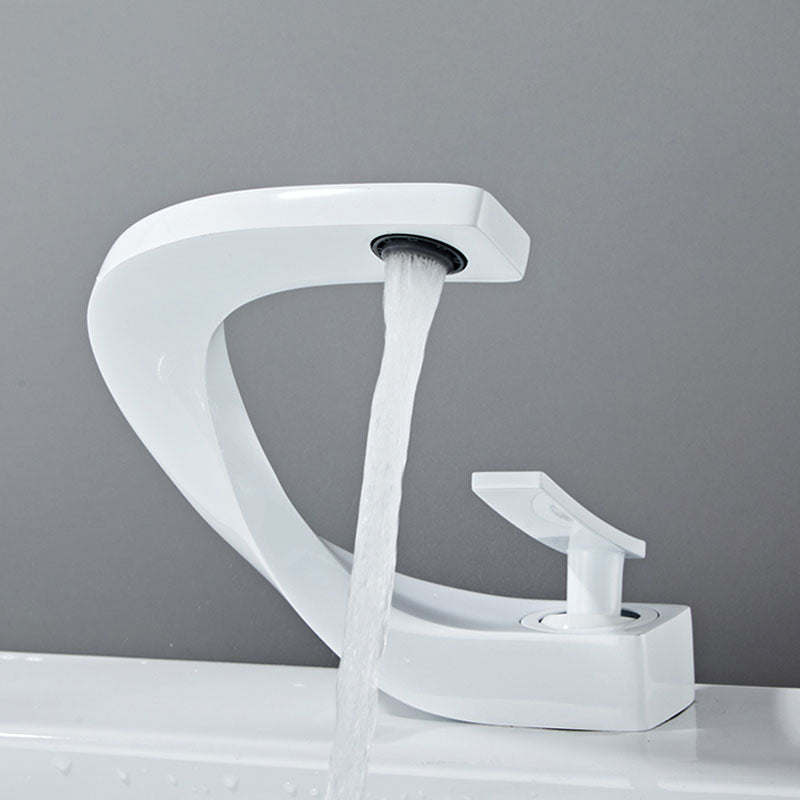 Waschtischarmatur aus Kupfer – Bild 14 | LuxeStyle