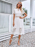 Elegantes Midi-Kleid aus Spitze mit Häkel-Details – Bild 12 | LuxeStyle