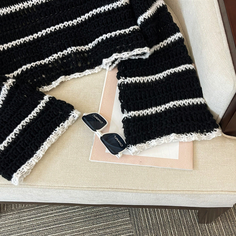 Gestreifter Strickpullover mit weiten Ärmeln – Ansicht 2