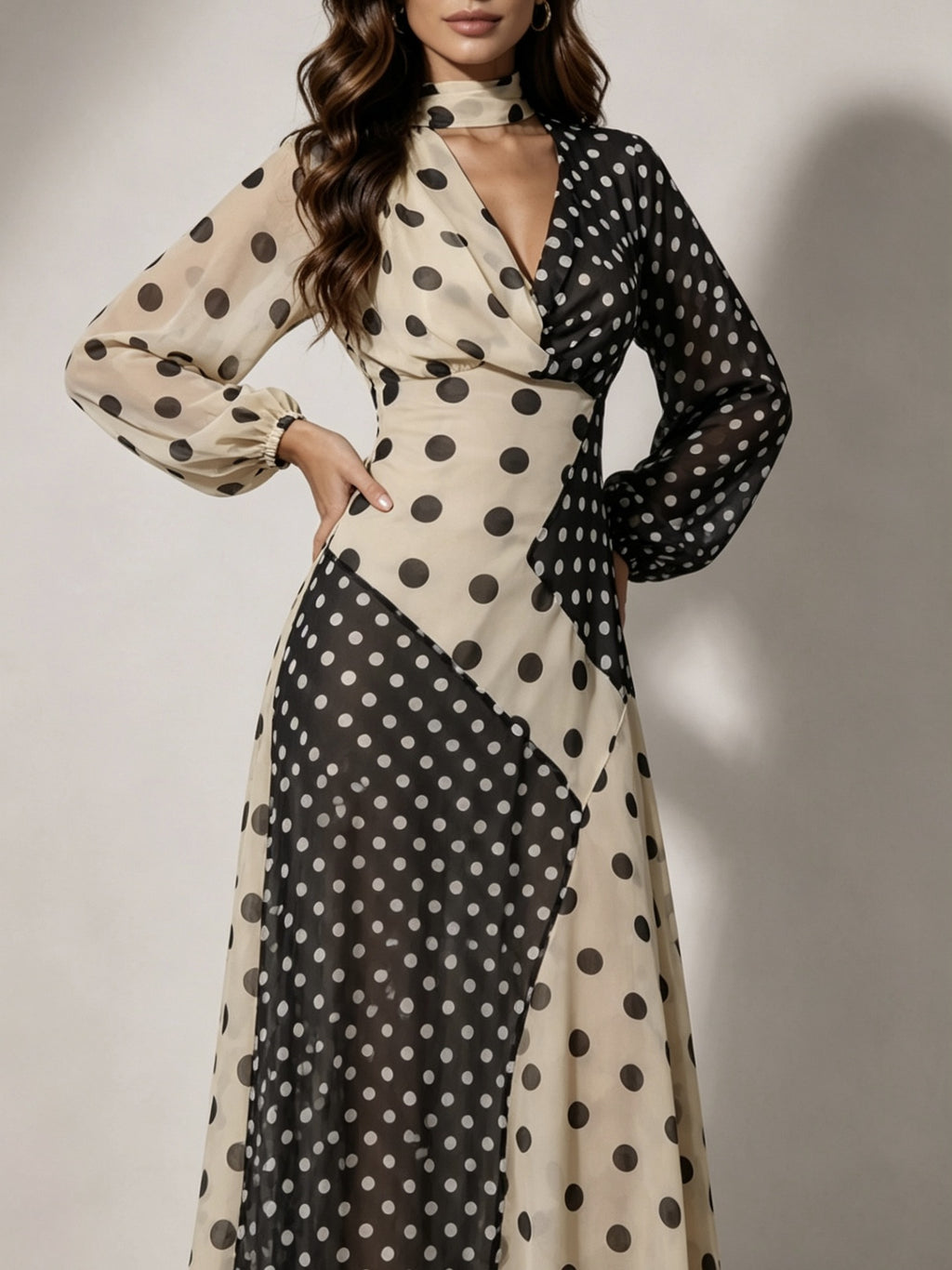 Off-Shoulder Polka-Dot Midi-Kleid mit Patchwork