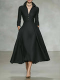 Tailliertes Langarm-Midikleid mit V-Ausschnitt