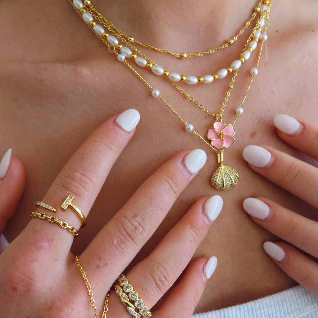 Retro-Choker mit Edelsteinen aus Titanstahl