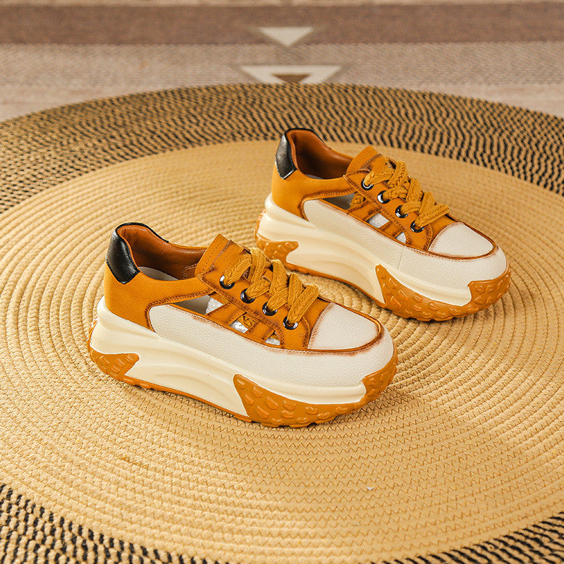 Retro Sneaker mit dicker Sohle