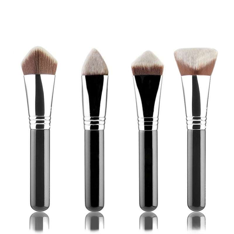 3D/4D Pyramid Contour Puder-Foundation Pinsel