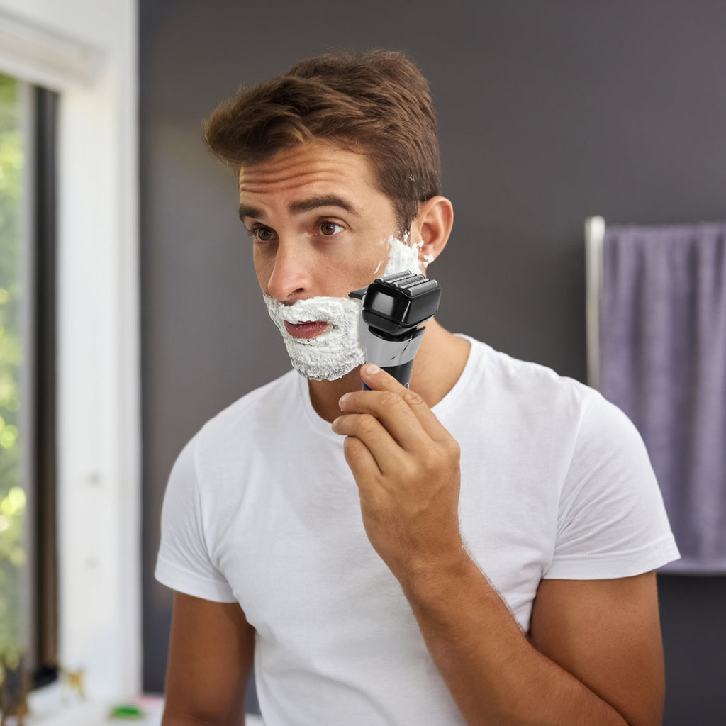 Elektrischer Folienrasierer für Herren