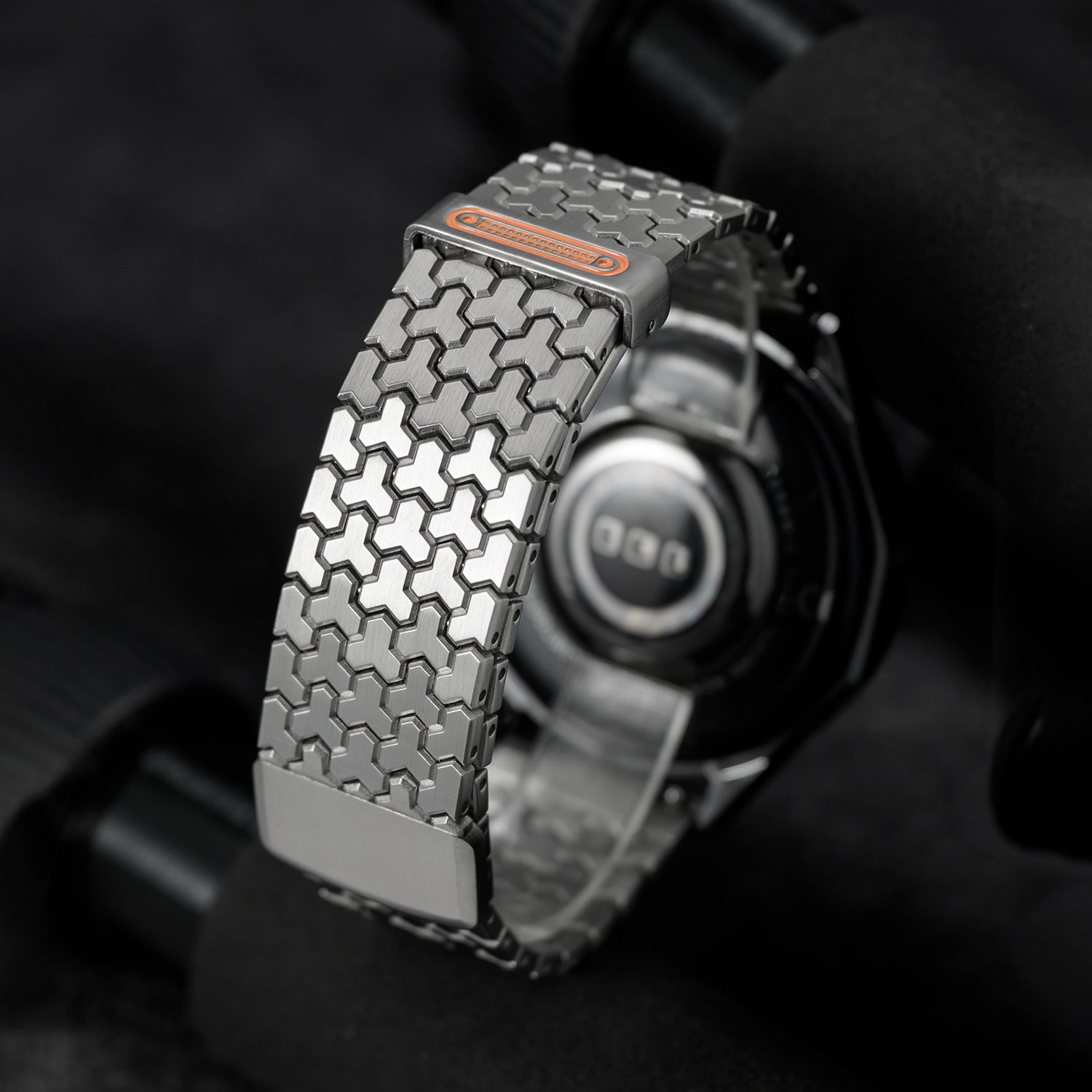 Magnetisches Uhrenarmband aus Titan – Ansicht 4