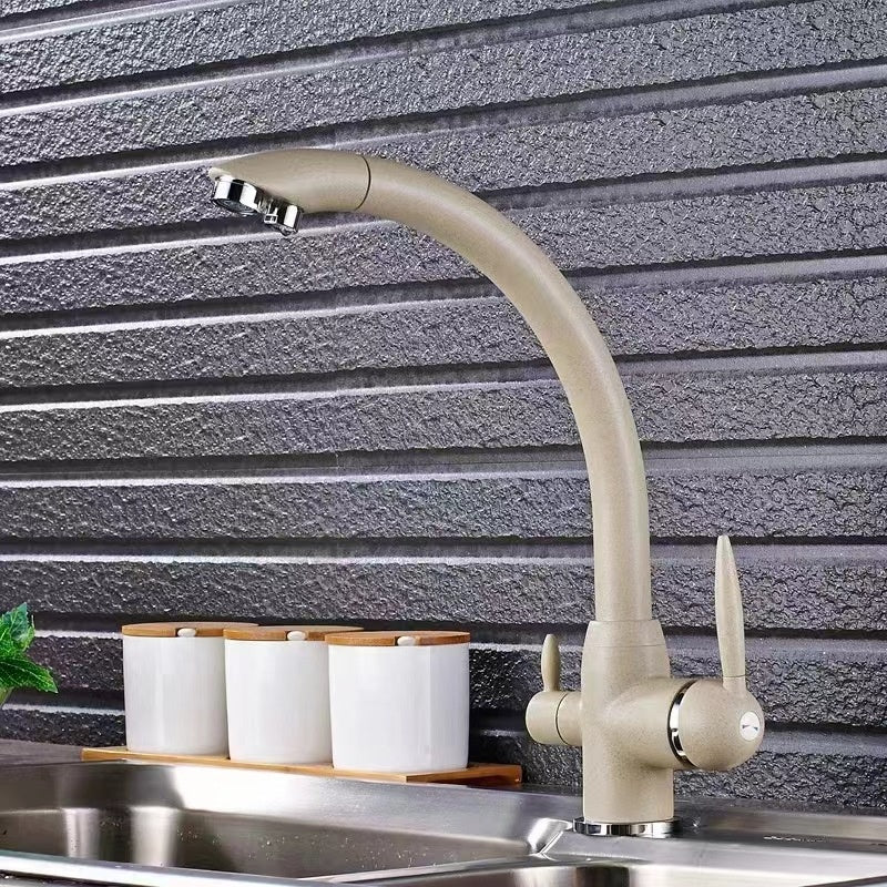 Kupfer Wasserhahn mit ausziehbarem Schlauch – Bild 7 | LuxeStyle
