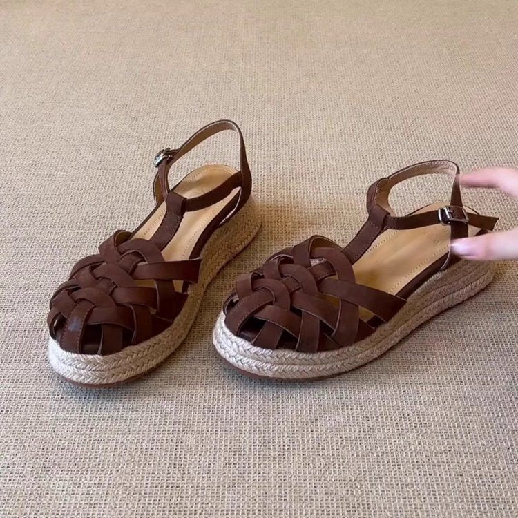 Keilsandalen aus Leinen mit Lederfutter