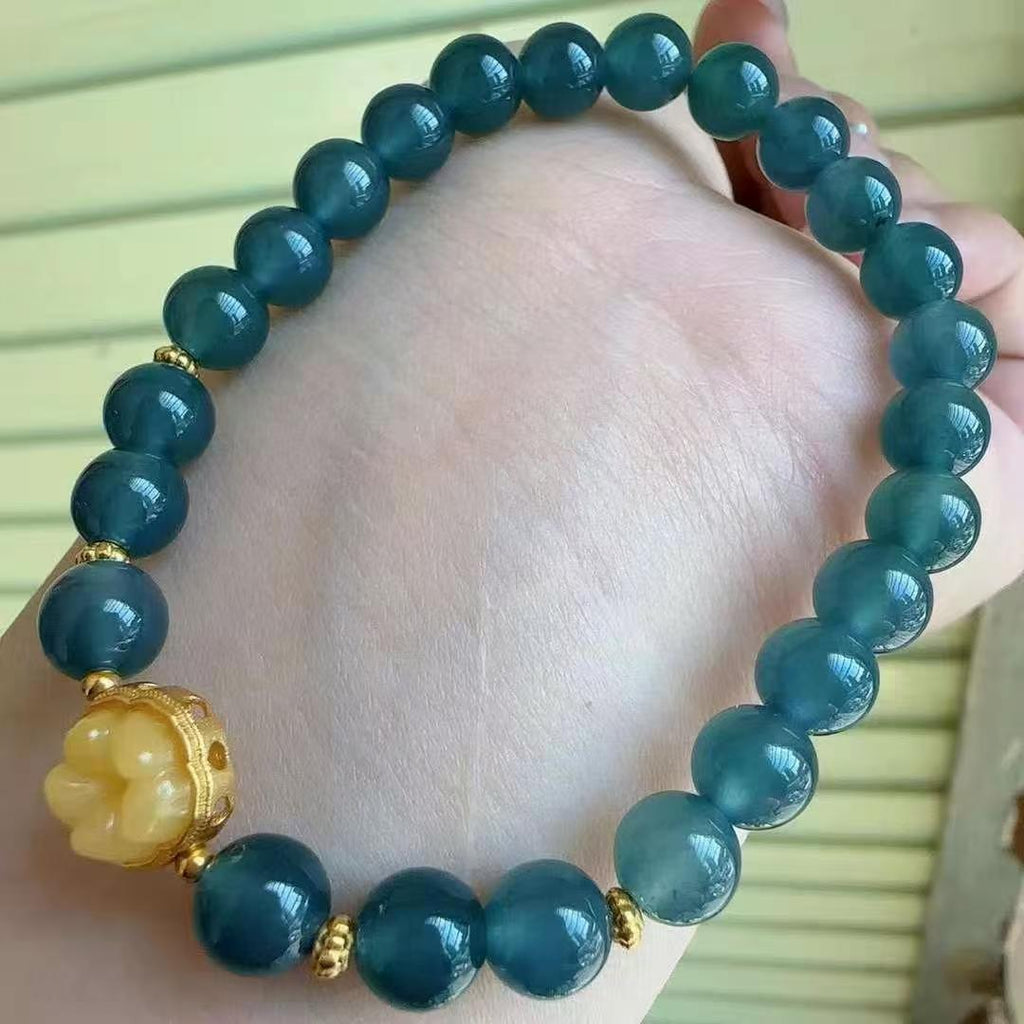 Armband mit Glückskatze aus Jadeit