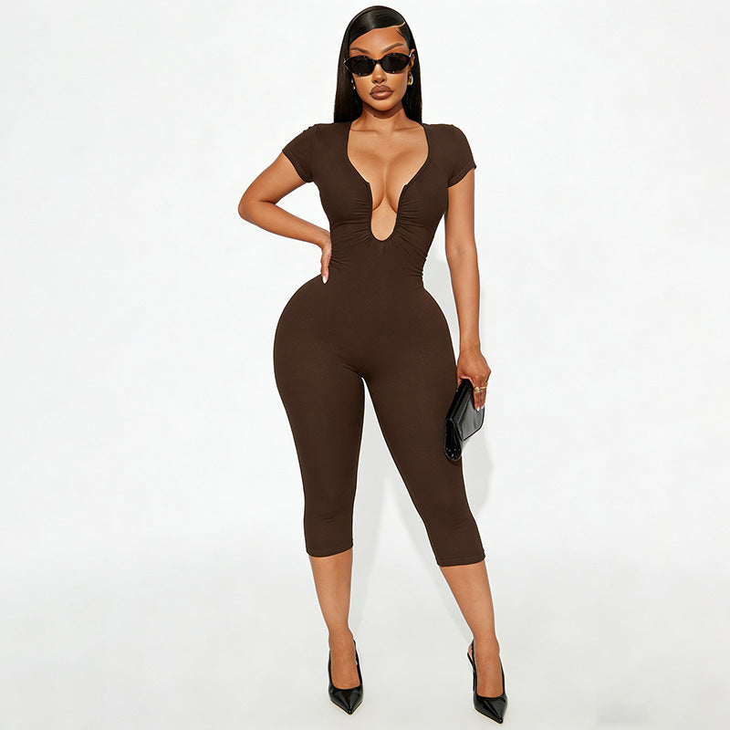 Figurbetontes Jumpsuit mit U-Ausschnitt