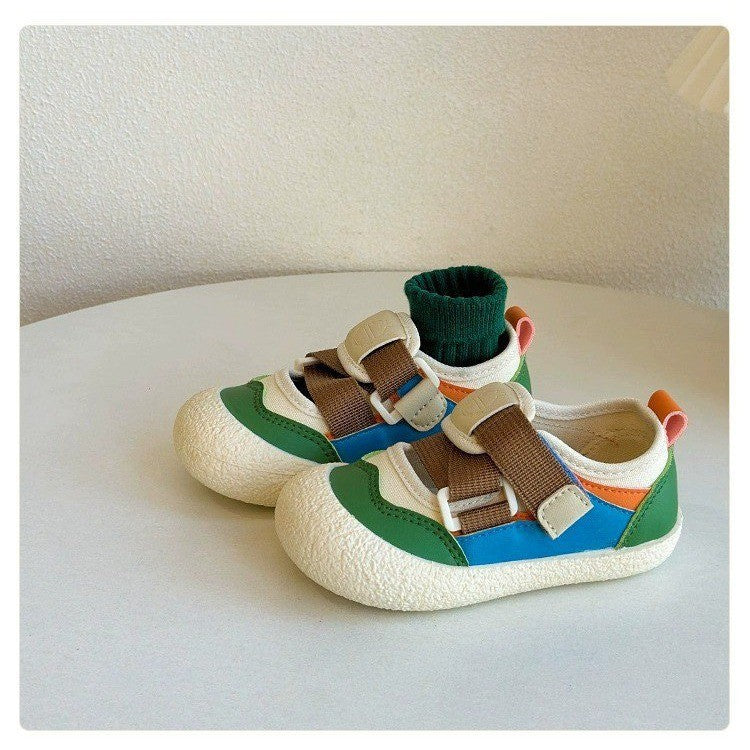Atmungsaktive Sneakers für Kinder – Bild 6 | LuxeStyle