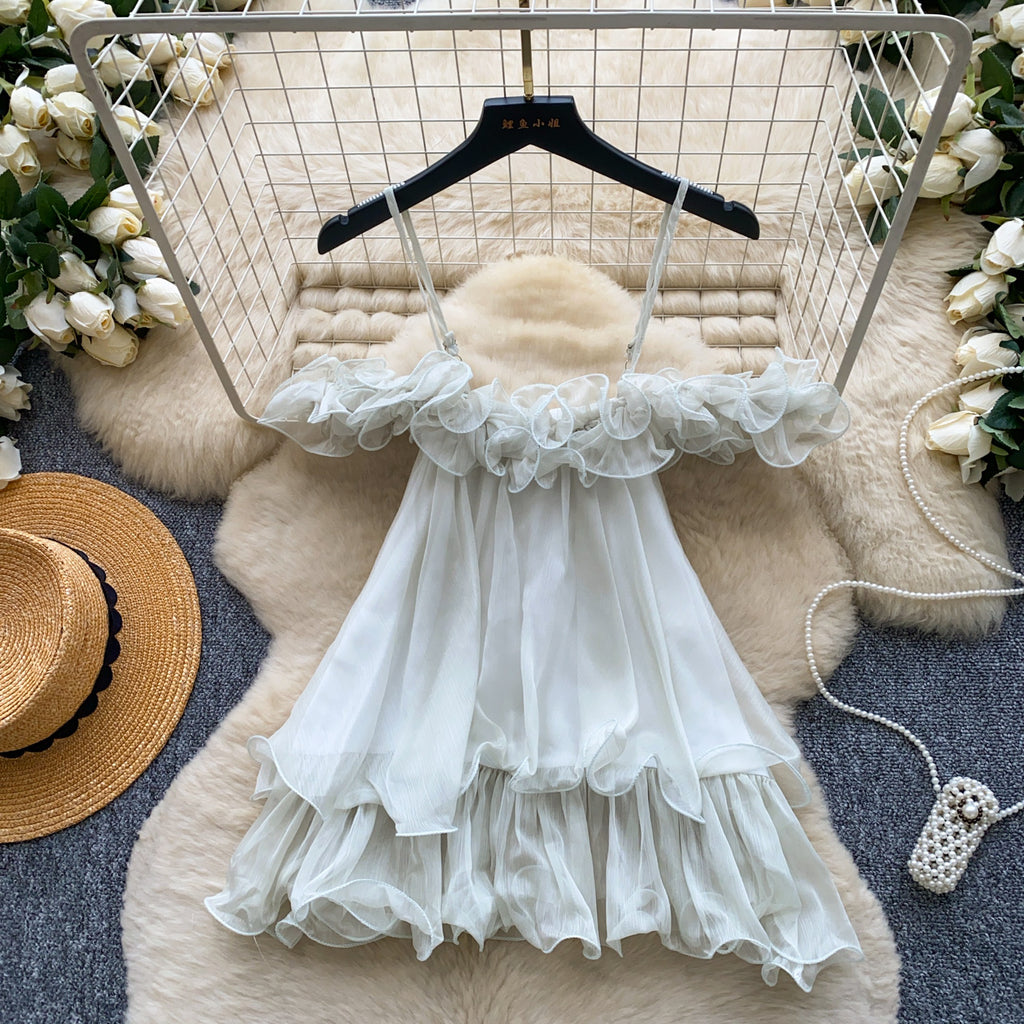 Damen Halterneck Top mit Spitze und Rüschen