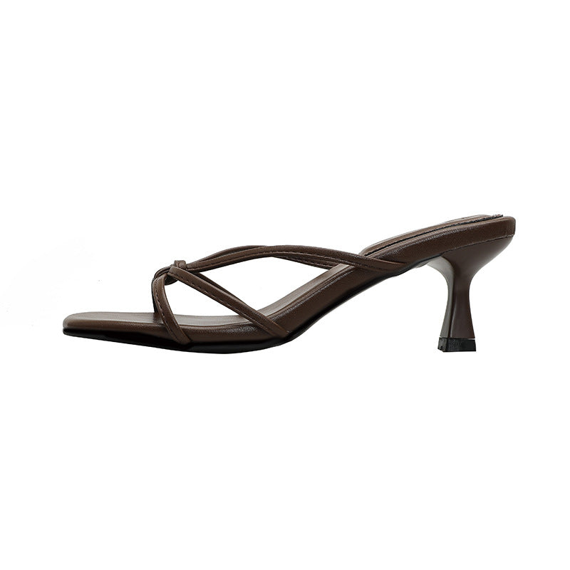Französische Stiletto-Sandalen