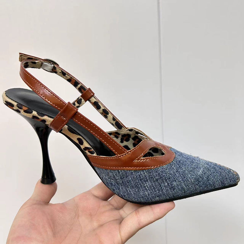 Punktige Stiletto-Sandalen in Blau – Bild 6 | LuxeStyle